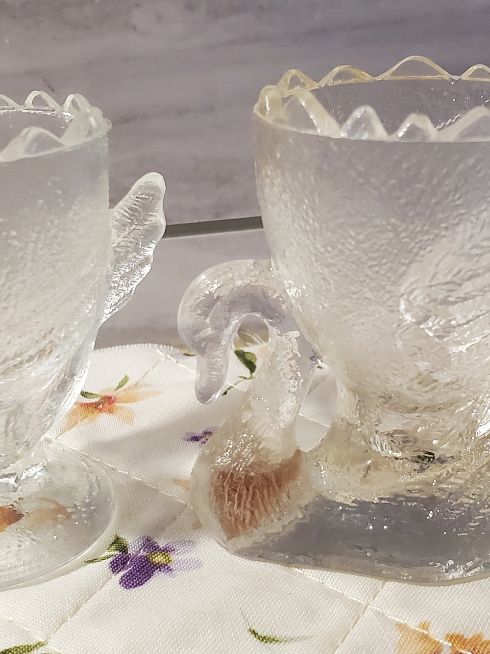 Clear Glass Swan & Chickwn Shot Glass Set